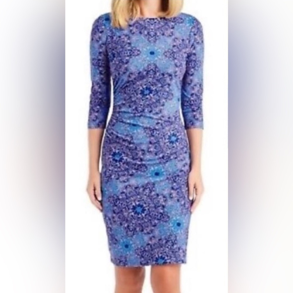 J. McLaughlin Catalina Cloth Sage Ruched
3/4 sleeve sheath dress
